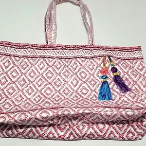NWOT Estee Lauder Pink & White Diamonds Pattern Large Beach Weekend Tote Bag